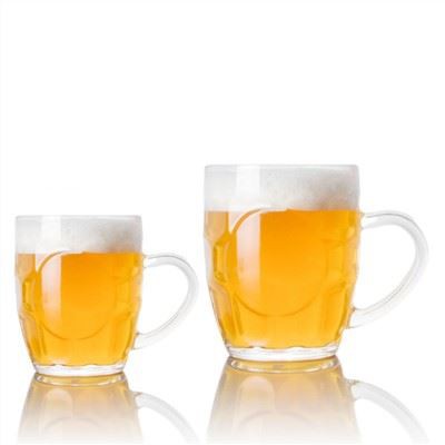 Schlichter Glasbecher